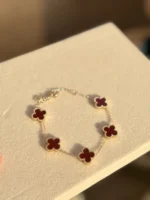 Maroonish red vancleef - Image 3