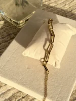 Linked gold bracelet - Image 2