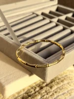 Bamboo handcuff (Full)