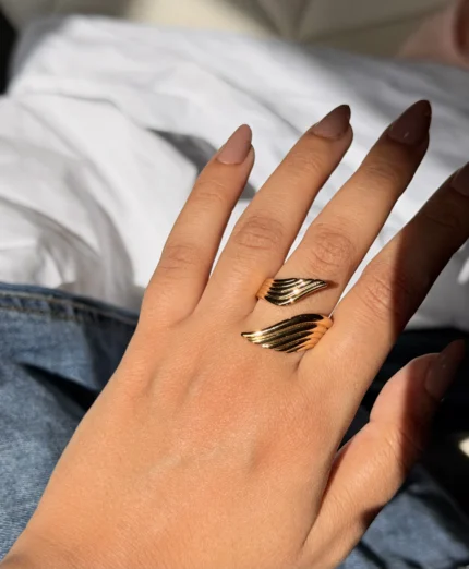 Chunky Leaf Ring